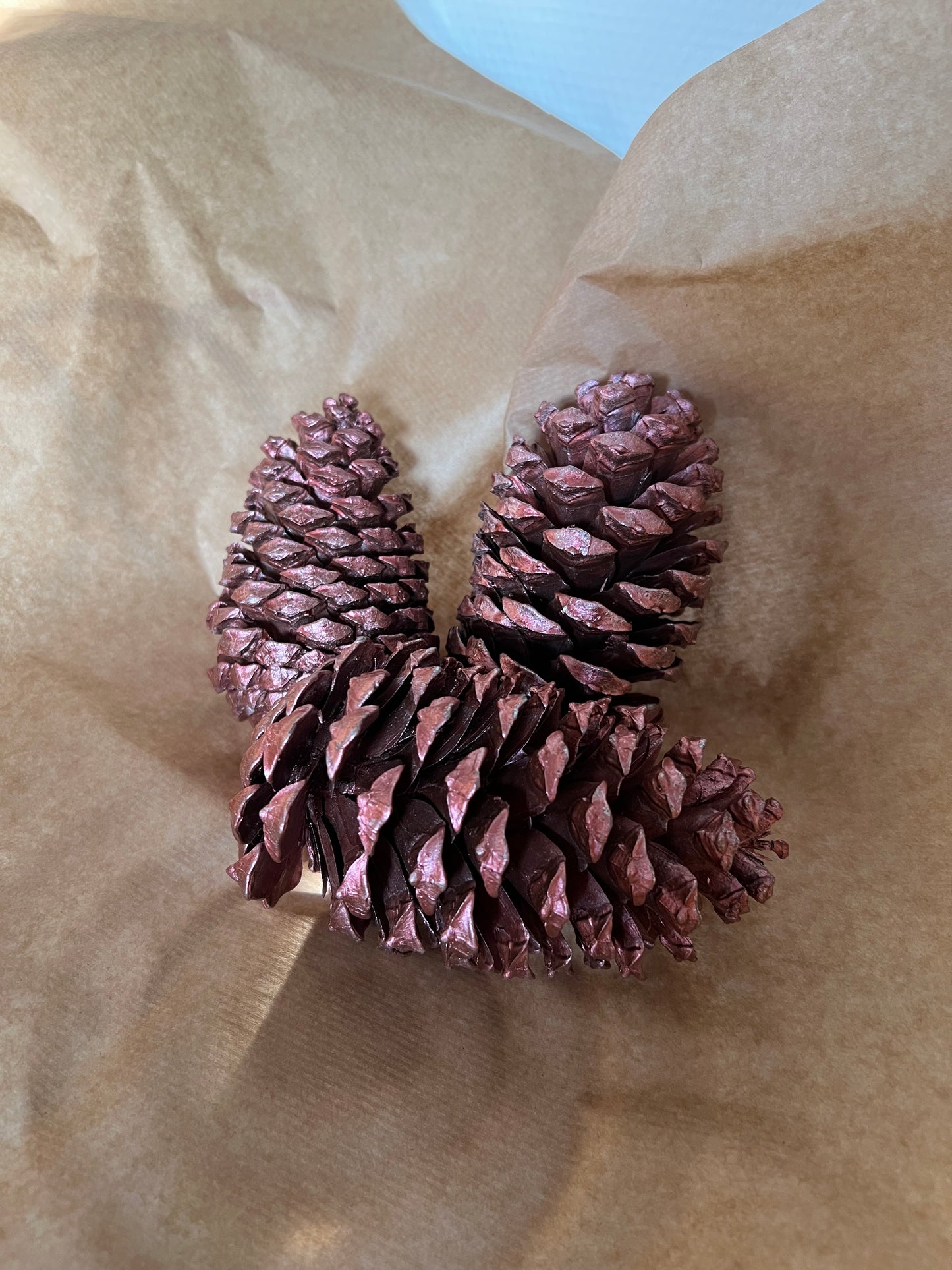 Kerst // roze metallic dennenappels