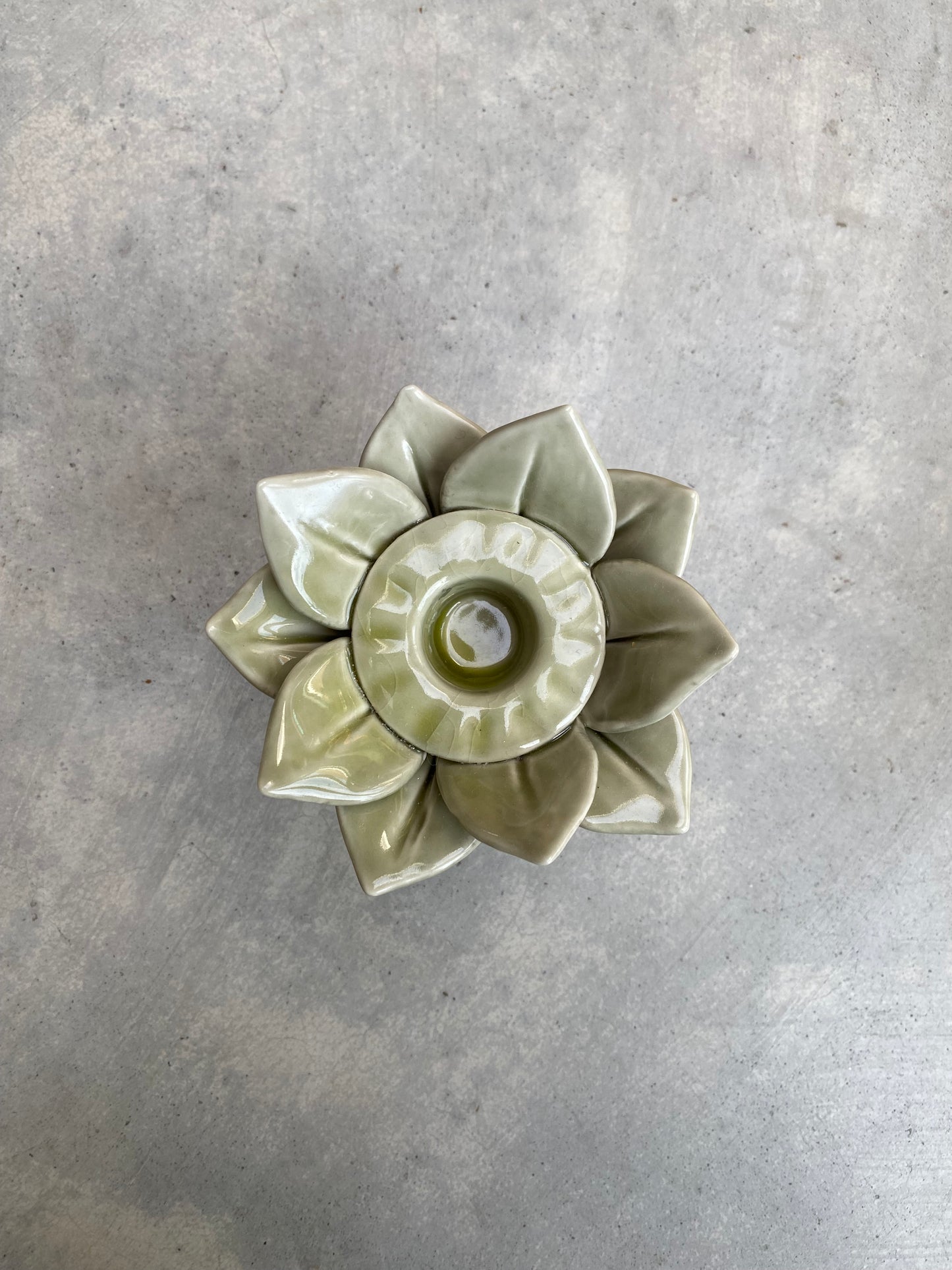 Kandelaar // groen ‘leaf’