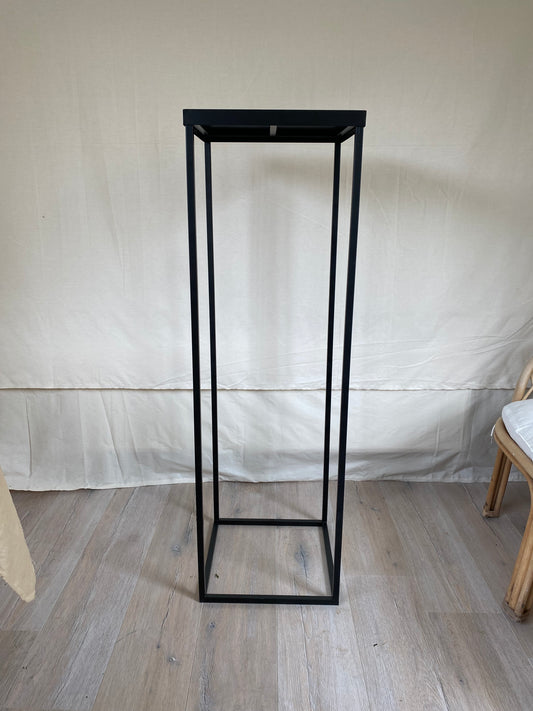 Sokkel zwart metaal 120cm
