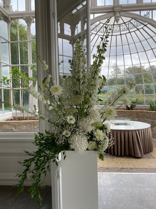 Zuil // mat 9010 // 30 x 30 x 60