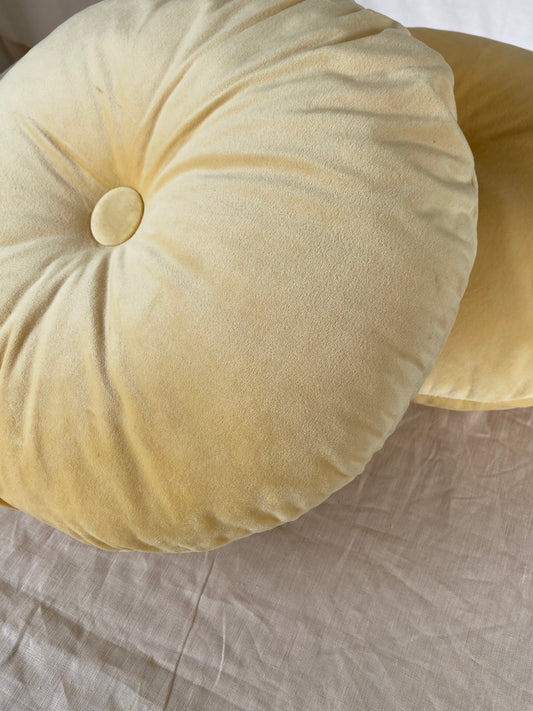 Kussen rond geel