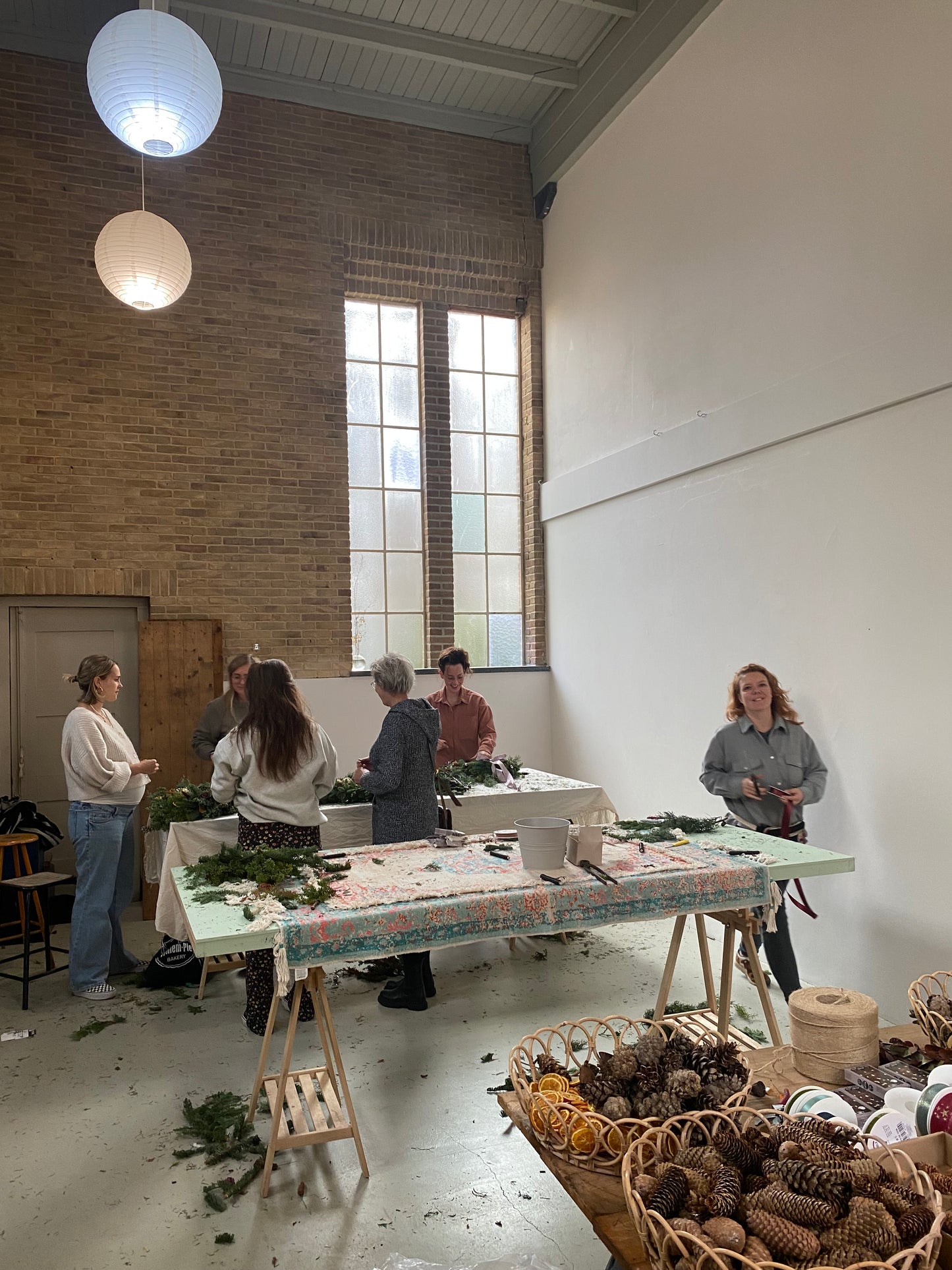 Workshop // Kerstkrans // 7 & 14 december 2025 // €49,50 // @Studio Haarlem