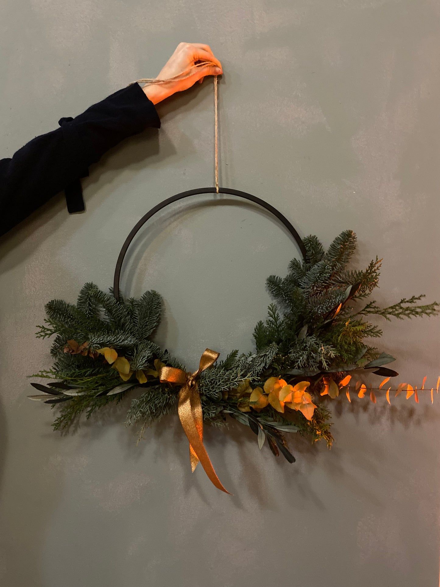 Workshop // Kerstkrans // 7 & 14 december 2025 // €49,50 // @Studio Haarlem