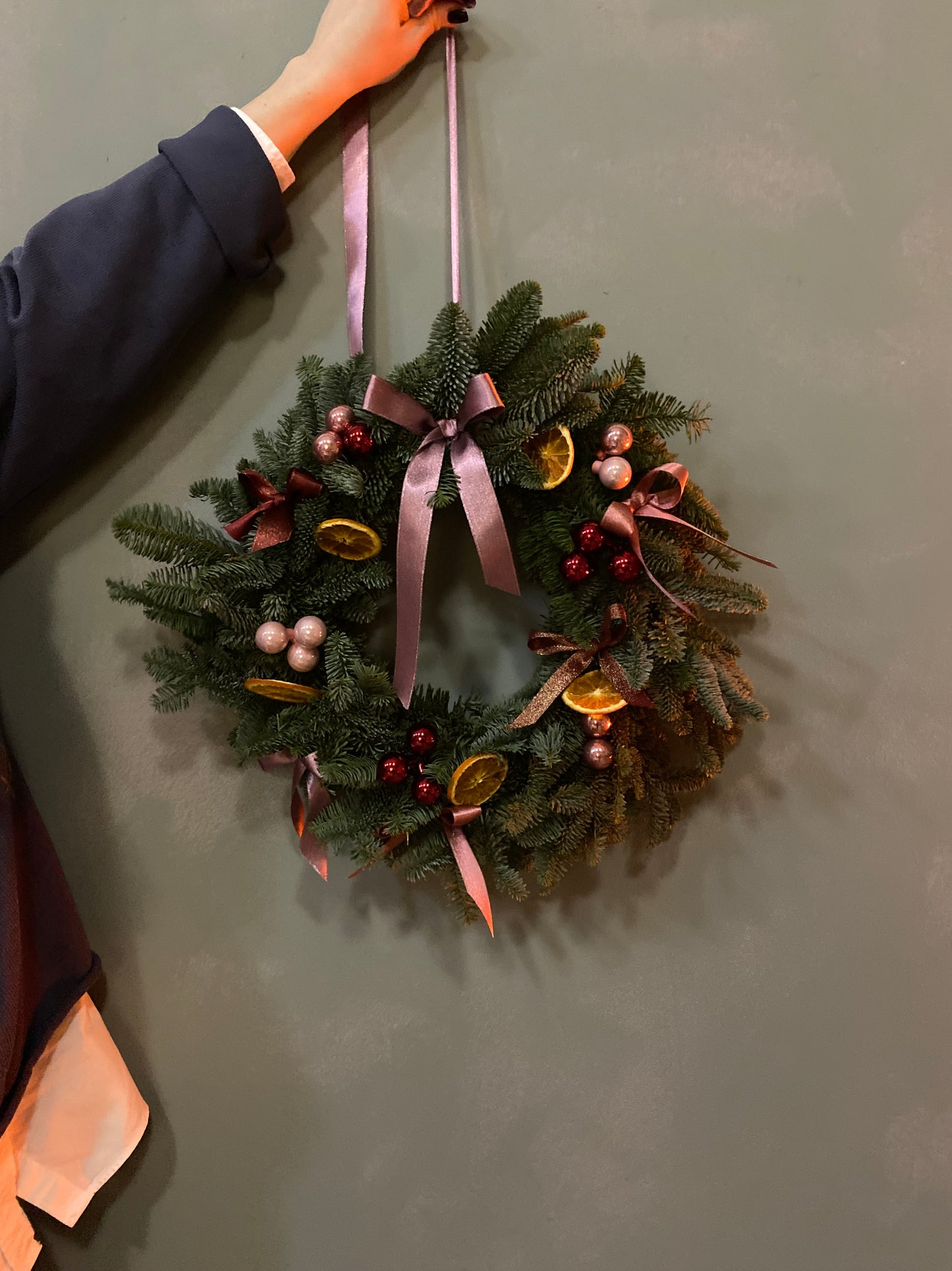 Workshop // Kerstkrans // 7 & 14 december 2025 // €49,50 // @Studio Haarlem