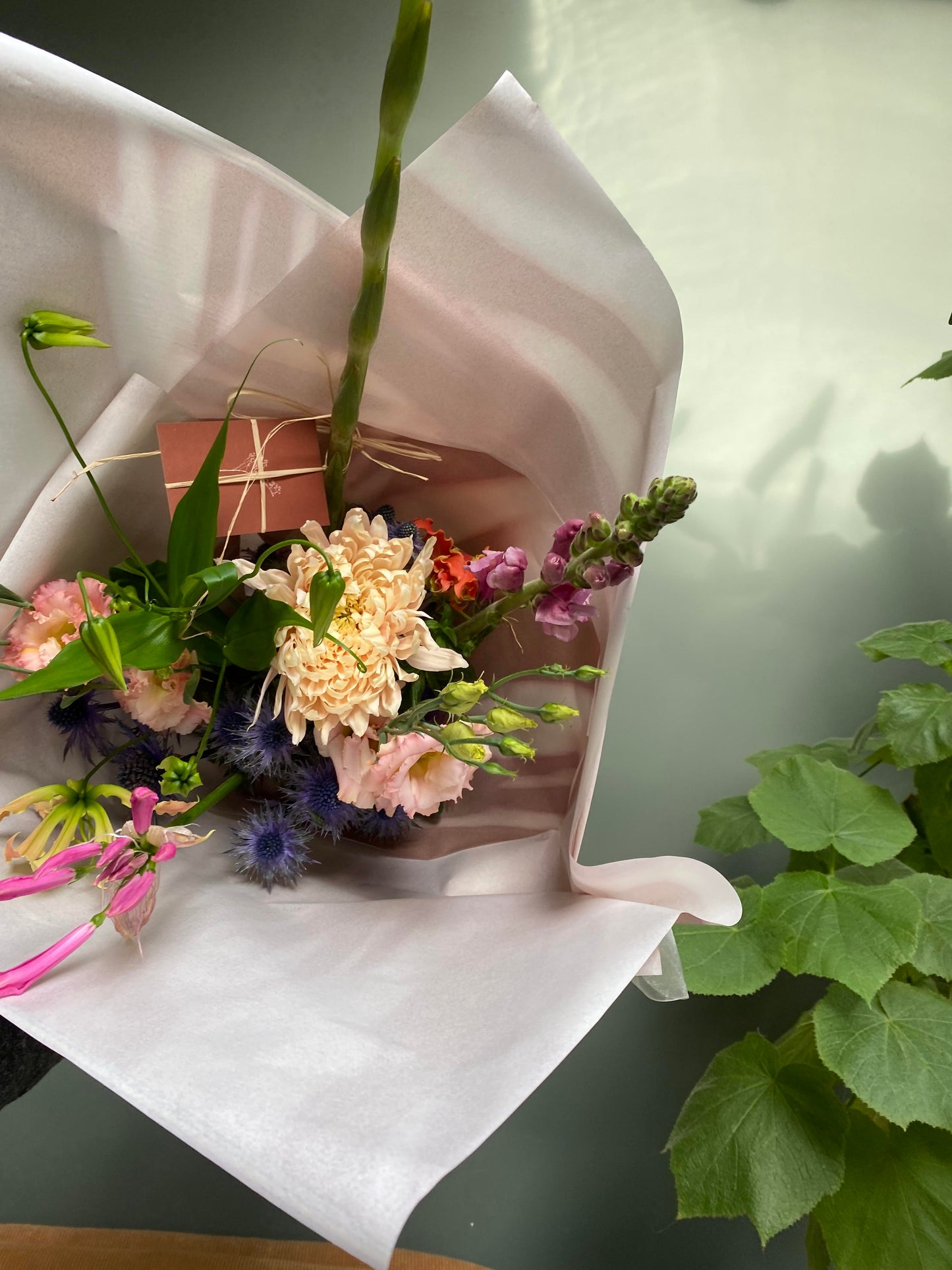 Boeket van seizoensbloemen