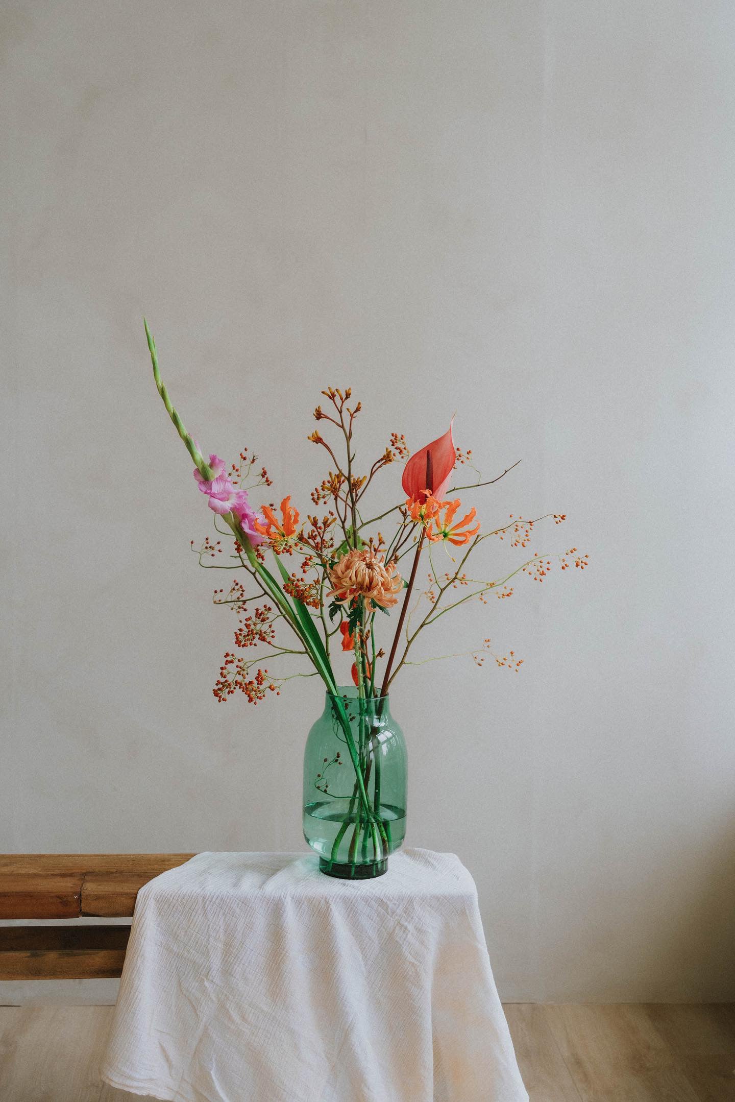 Vazen – By Linda Wagner